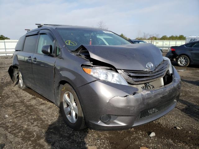 TOYOTA SIENNA LE 2015 5tdkk3dcxfs687096