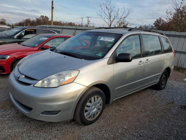 TOYOTA SIENNA CE 2010 5tdkk4cc2as295004