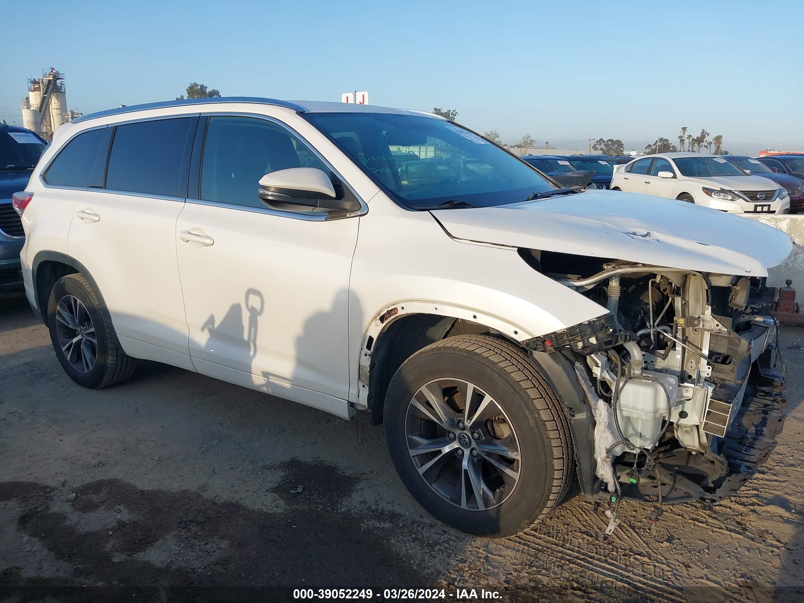 TOYOTA HIGHLANDER 2016 5tdkkrfh2gs181338