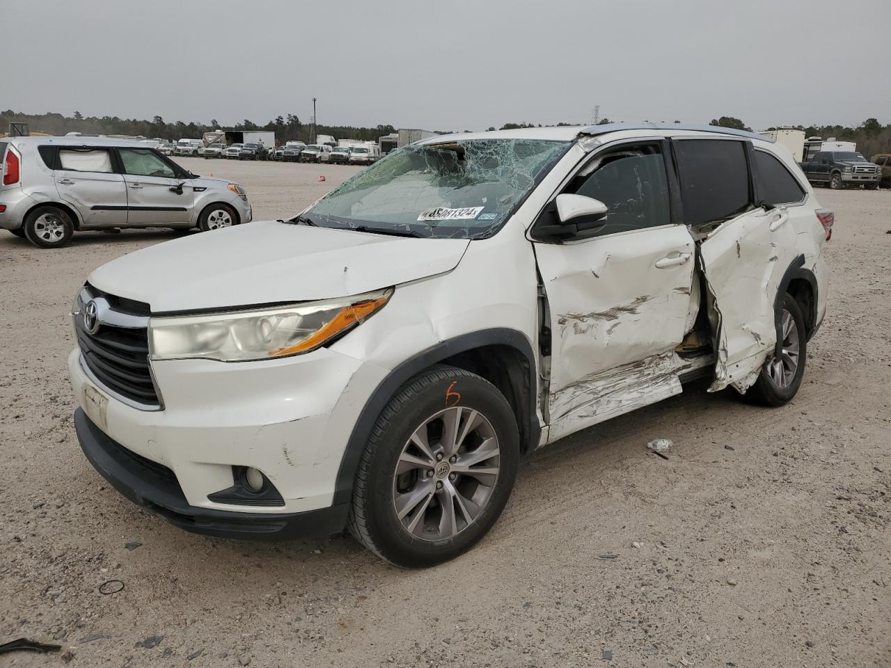 TOYOTA HIGHLANDER 2014 5tdkkrfh9es021292