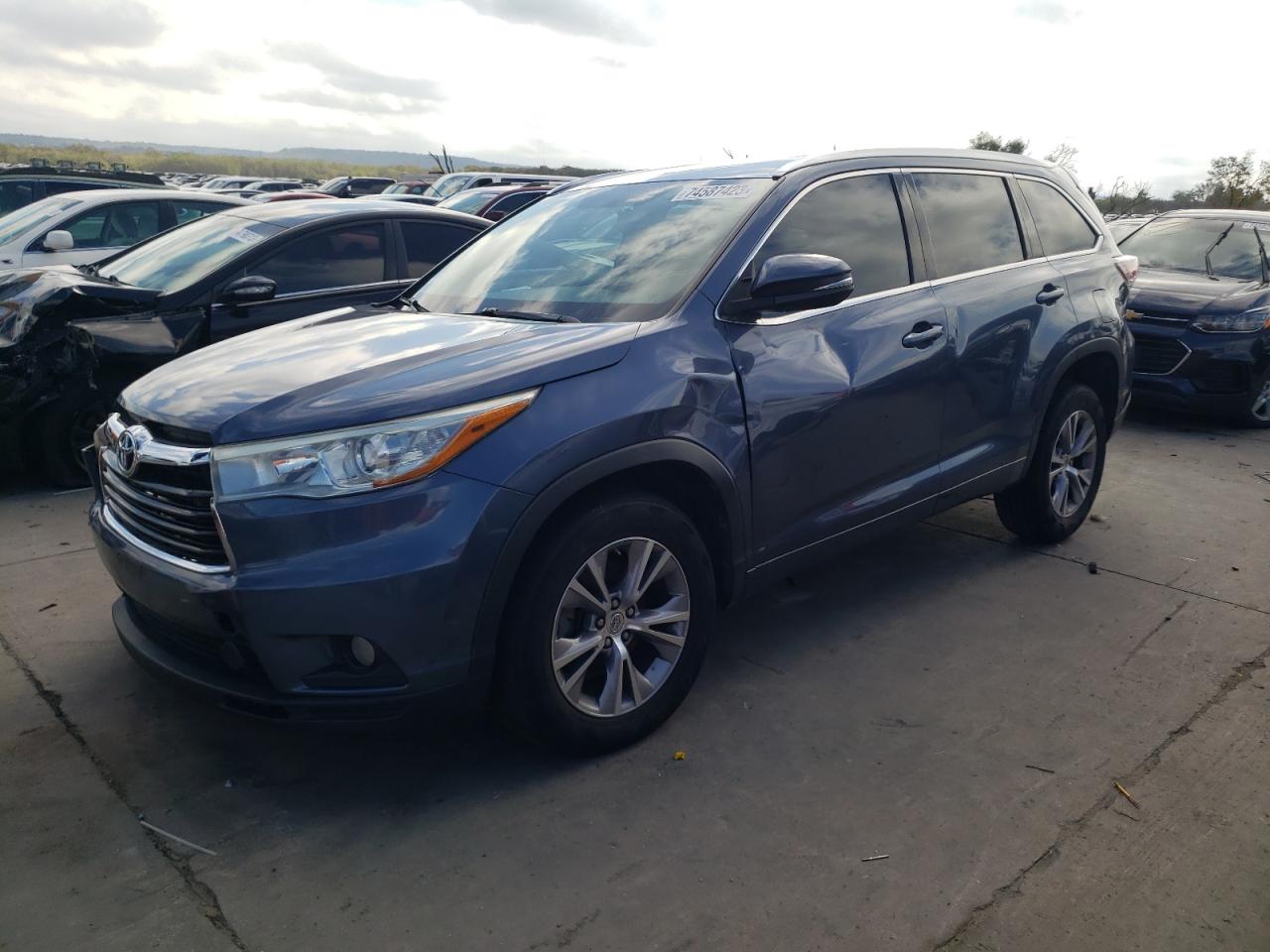 TOYOTA HIGHLANDER 2015 5tdkkrfh9fs045576