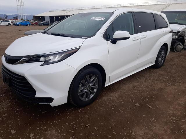 TOYOTA SIENNA LE 2022 5tdkrkec0ns109219