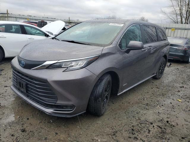 TOYOTA SIENNA LE 2021 5tdkrkec1ms023142