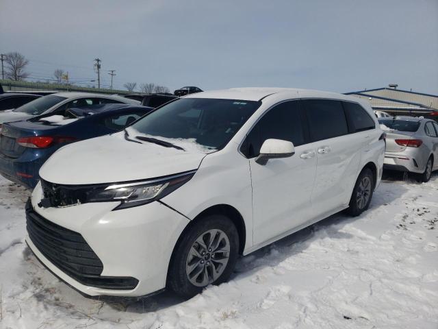 TOYOTA SIENNA LE 2022 5tdkrkec1ns121301