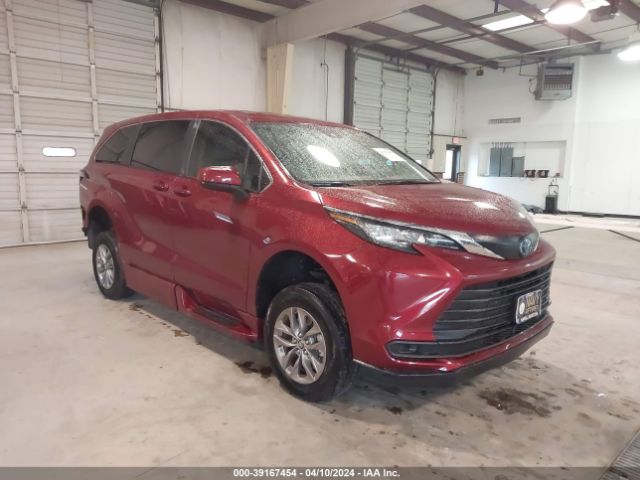 TOYOTA SIENNA 2022 5tdkrkec1ns131729