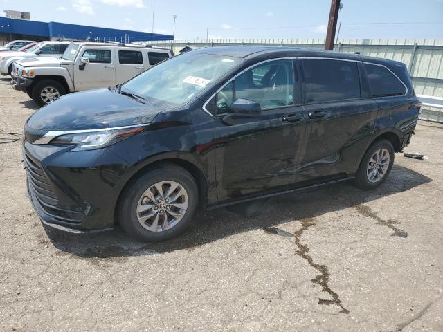 TOYOTA SIENNA LE 2022 5tdkrkec2ns112882