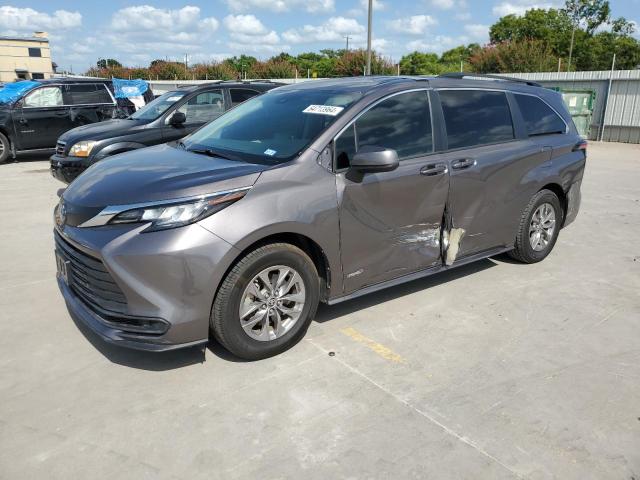 TOYOTA SIENNA LE 2021 5tdkrkec3ms010036