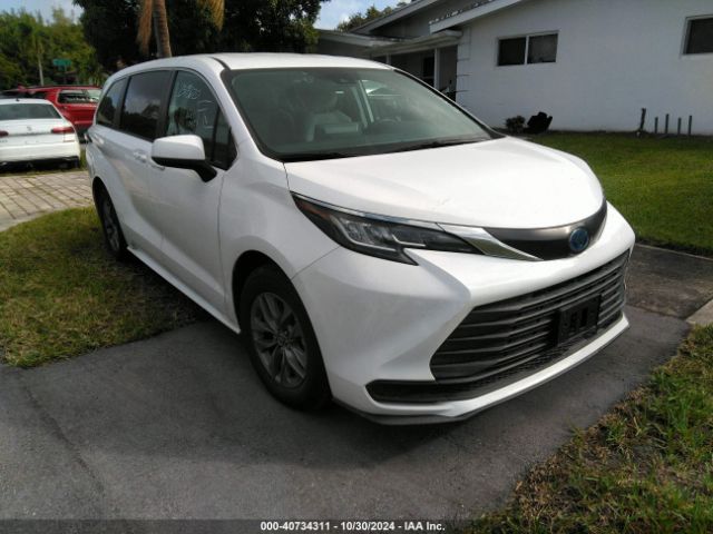 TOYOTA SIENNA 2022 5tdkrkec3ns110851