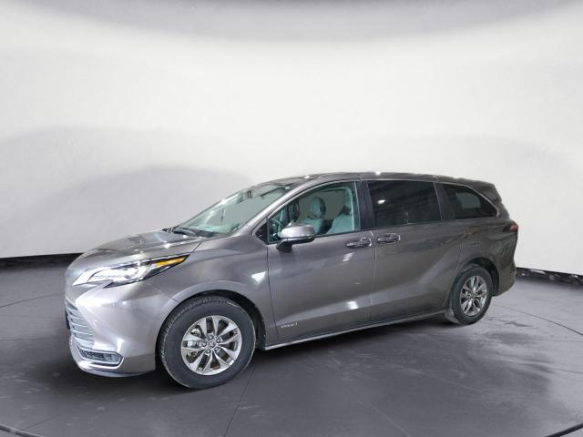 TOYOTA SIENNA LE 2021 5tdkrkec4ms036354