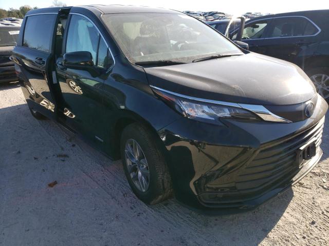 TOYOTA SIENNA LE 2021 5tdkrkec5ms037061