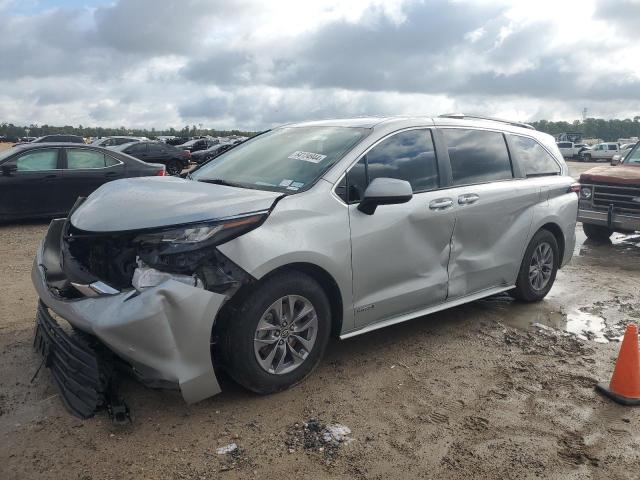 TOYOTA SIENNA LE 2021 5tdkrkec5ms038453