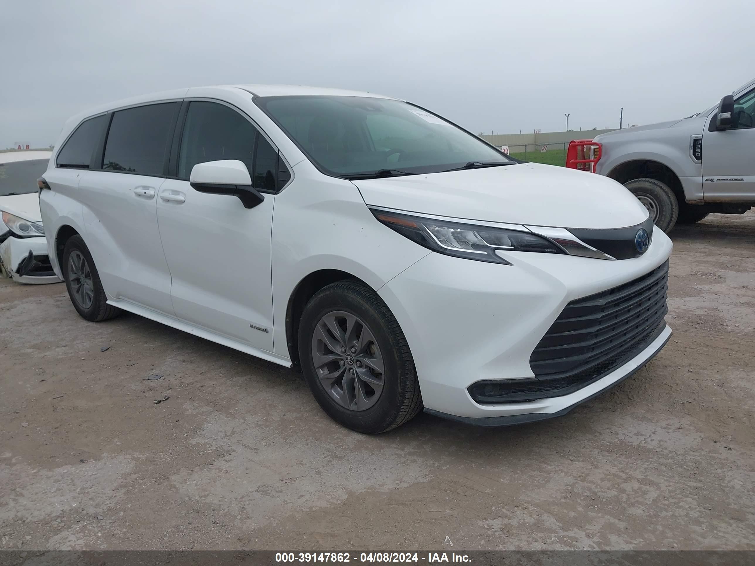 TOYOTA SIENNA 2021 5tdkrkec5ms047573