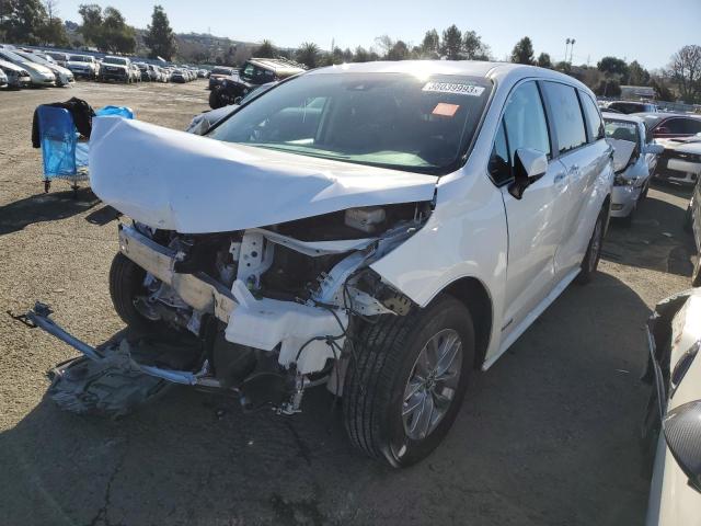 TOYOTA SIENNA LE 2021 5tdkrkec5ms073963