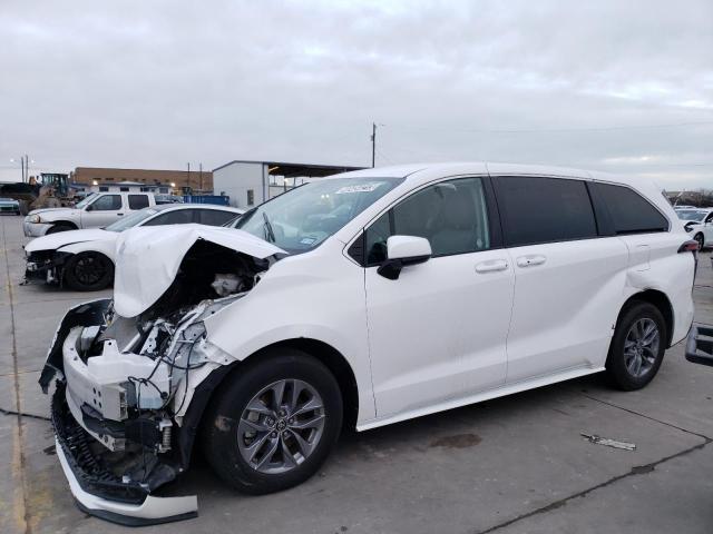 TOYOTA SIENNA LE 2022 5tdkrkec5ns121706