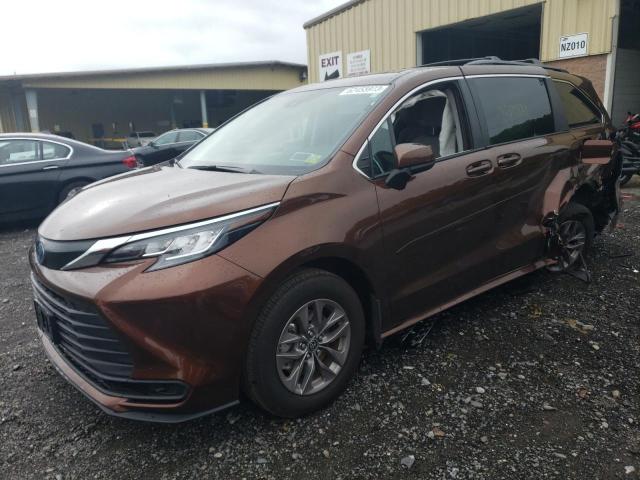 TOYOTA SIENNA LE 2022 5tdkrkec5ns131202