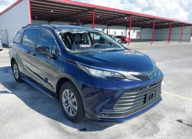 TOYOTA SIENNA 2023 5tdkrkec5ps153395