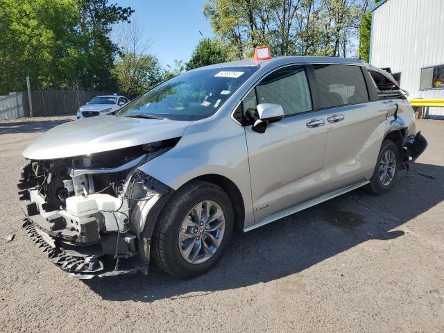 TOYOTA SIENNA LE 2021 5tdkrkec7ms024313