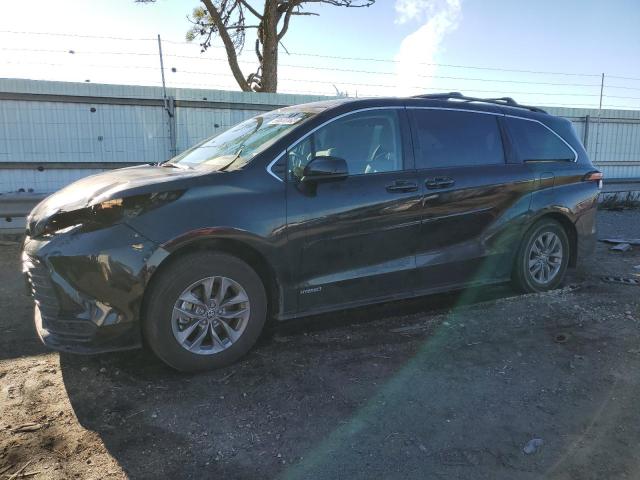 TOYOTA SIENNA LE 2021 5tdkrkec7ms064620