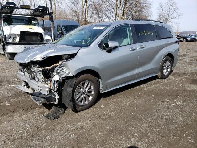 TOYOTA SIENNA LE 2022 5tdkrkec8ns115012