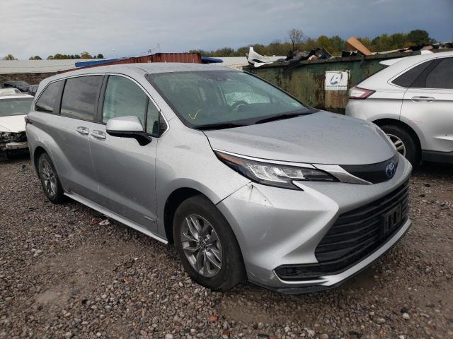 TOYOTA SIENNA LE 2021 5tdkrkecxms029084