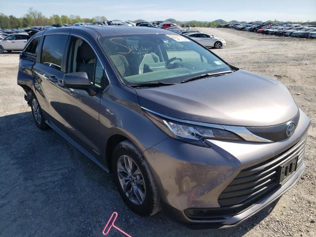 TOYOTA SIENNA LE 2021 5tdkrkecxms045236