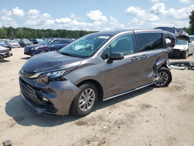 TOYOTA SIENNA LE 2022 5tdkrkecxns075922