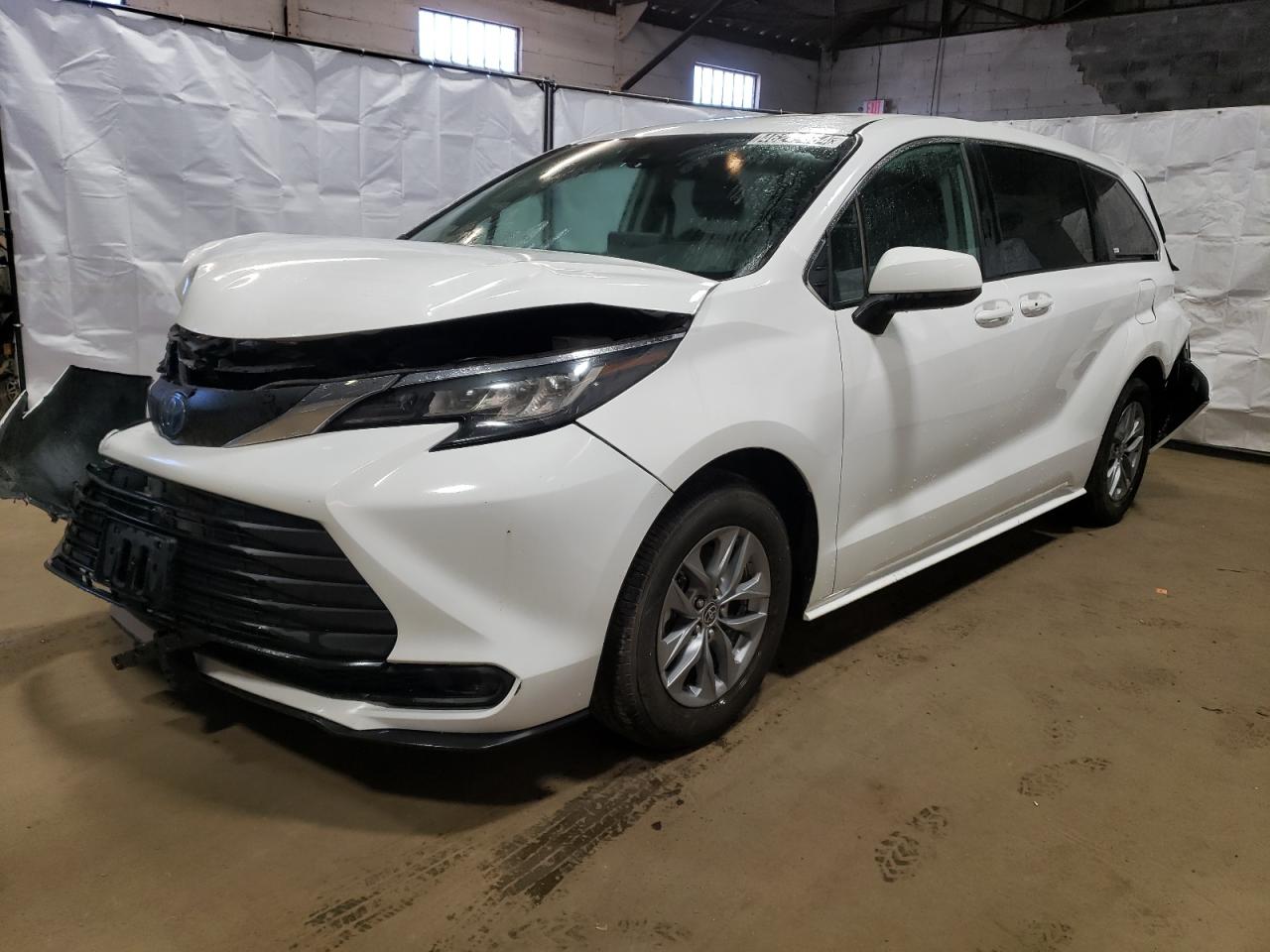 TOYOTA SIENNA 2022 5tdkrkecxns076309