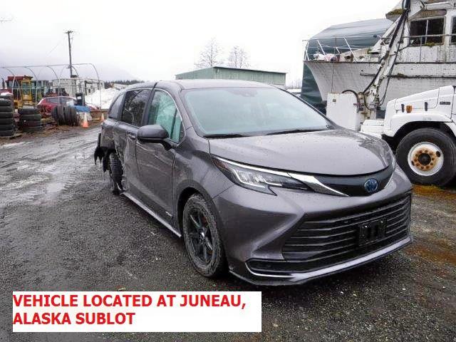 TOYOTA SIENNA LE 2021 5tdkskfc1ms010264