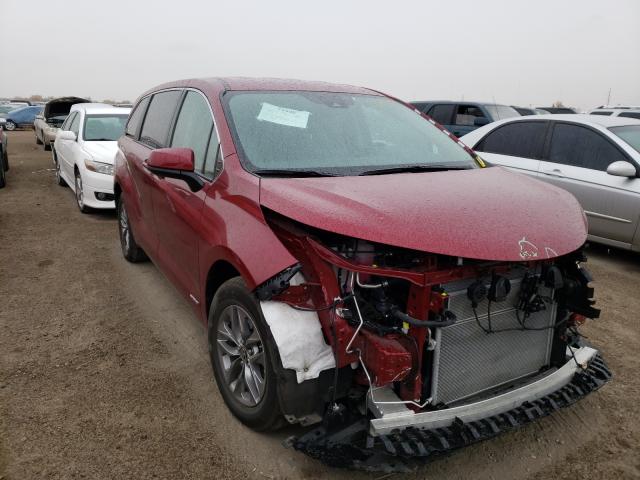 TOYOTA SIENNA LE 2021 5tdkskfc4ms005835