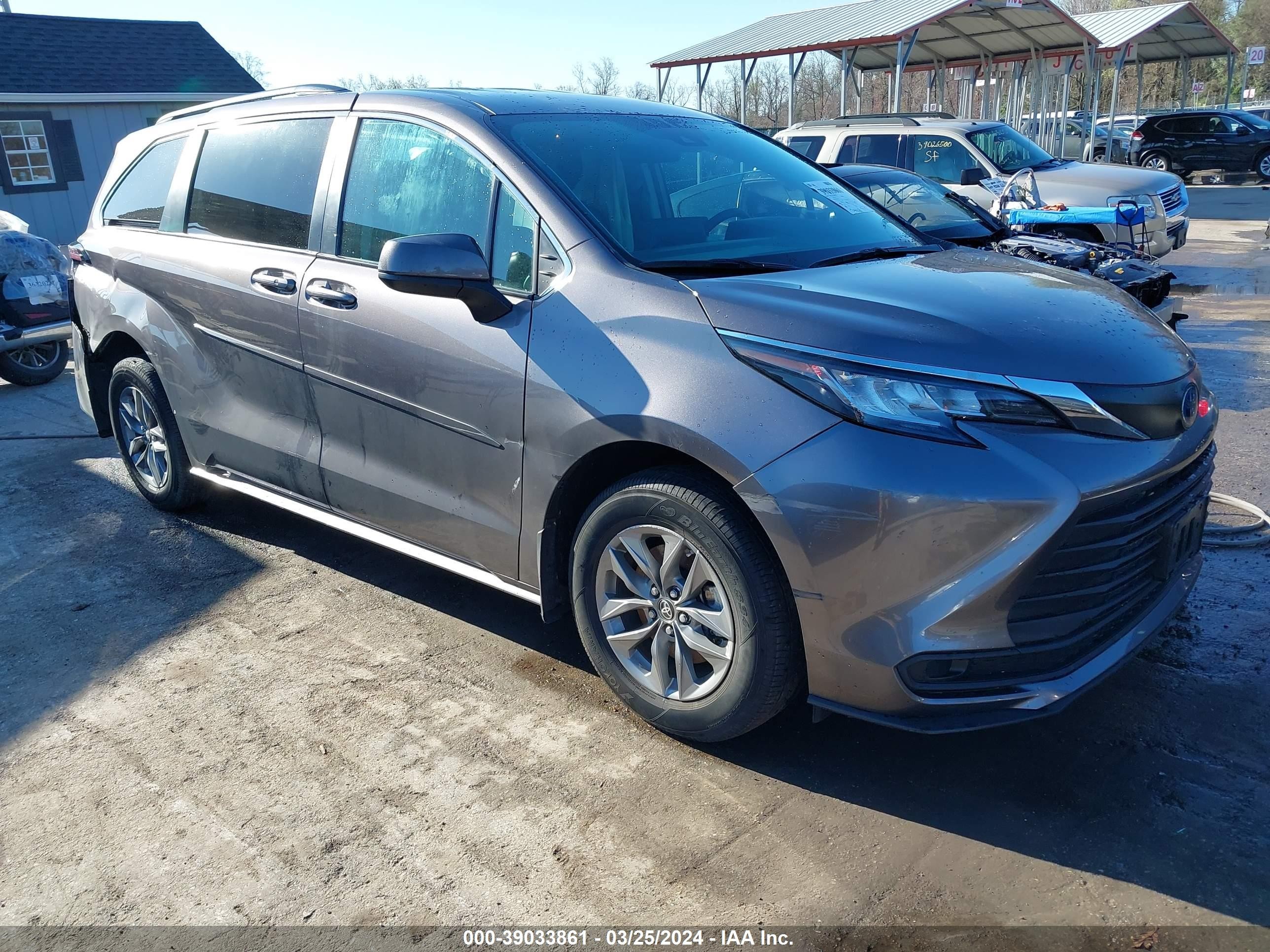 TOYOTA SIENNA 2022 5tdkskfc7ns044288