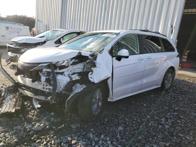 TOYOTA SIENNA LE 2022 5tdkskfc8ns041254