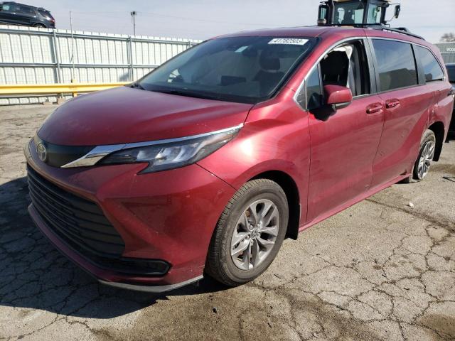 TOYOTA SIENNA LE 2022 5tdkskfc8ns070852