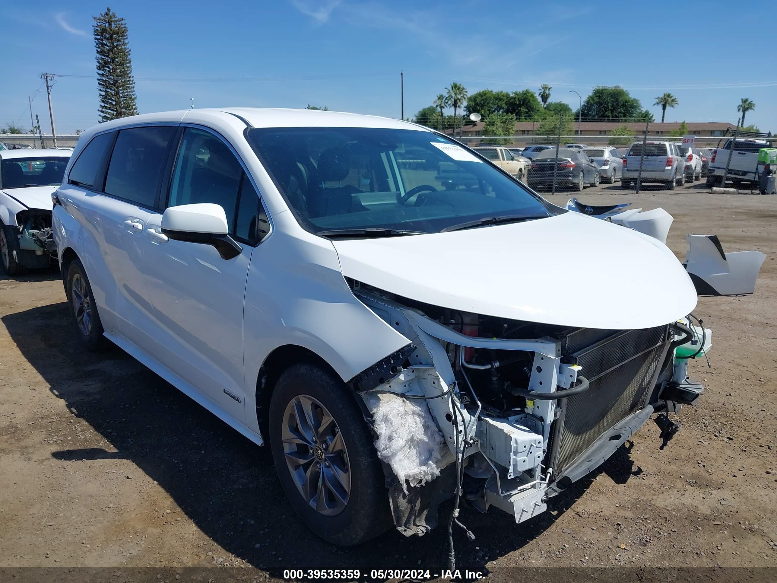 TOYOTA SIENNA 2021 5tdkskfc9ms003532