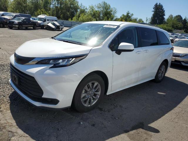 TOYOTA SIENNA LE 2023 5tdkskfc9ps103733