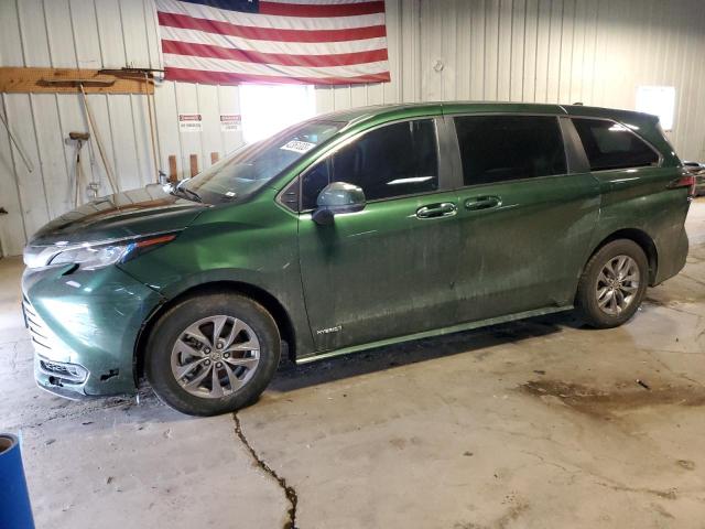 TOYOTA SIENNA LE 2021 5tdkskfcxms023742