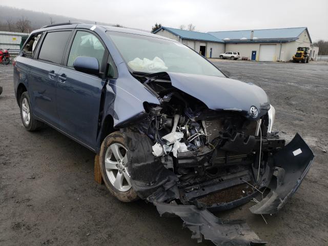 TOYOTA SIENNA LE 2017 5tdkz3dc0hs766629