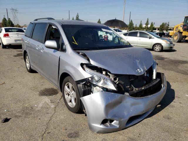 TOYOTA SIENNA LE 2017 5tdkz3dc0hs776495