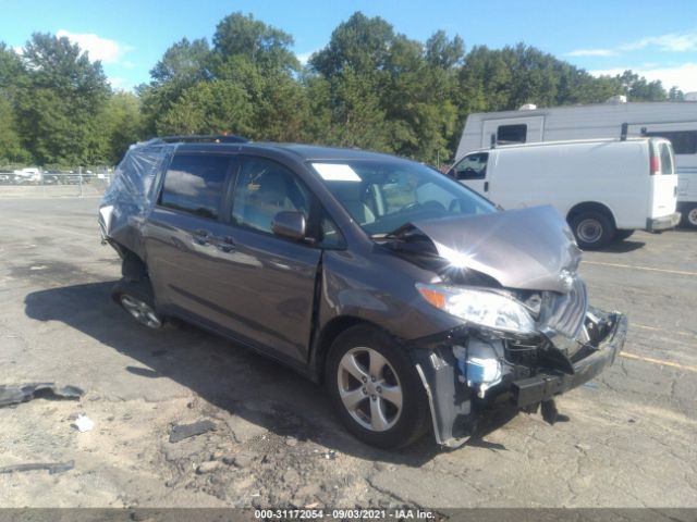 TOYOTA SIENNA 2017 5tdkz3dc0hs827591