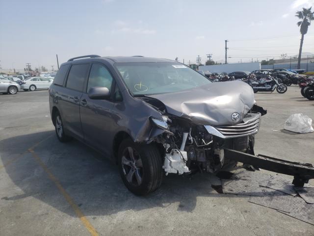 TOYOTA SIENNA LE 2017 5tdkz3dc0hs868125