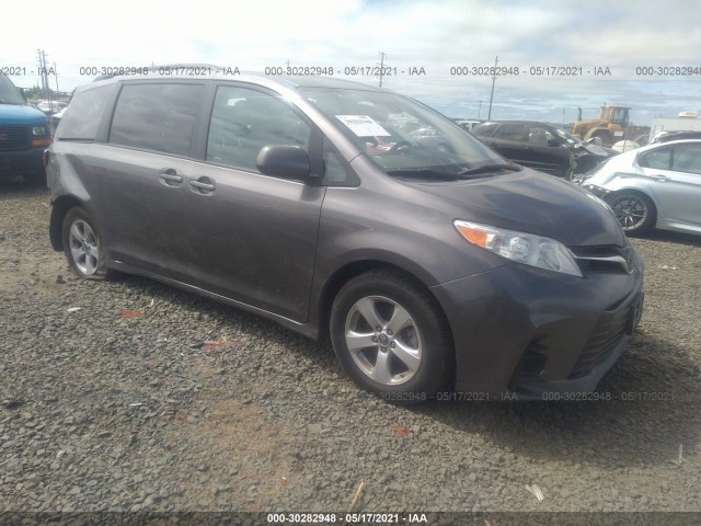 TOYOTA SIENNA 2018 5tdkz3dc0js917393