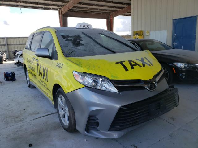 TOYOTA SIENNA LE 2018 5tdkz3dc0js924683