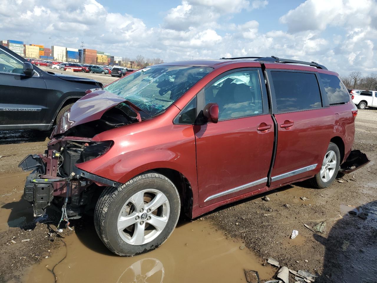 TOYOTA SIENNA 2018 5tdkz3dc0js940320