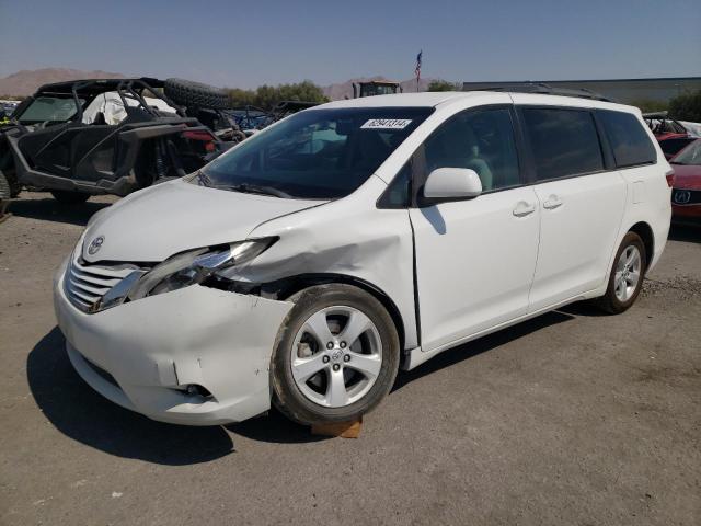 TOYOTA SIENNA LE 2017 5tdkz3dc1hs770060