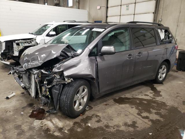 TOYOTA SIENNA LE 2017 5tdkz3dc1hs795993