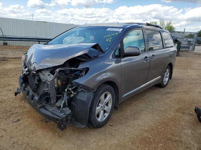 TOYOTA SIENNA LE 2017 5tdkz3dc1hs804935