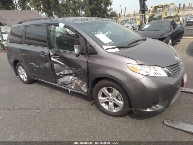 TOYOTA SIENNA 2017 5tdkz3dc1hs807012