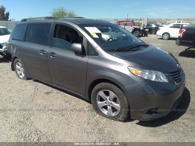 TOYOTA SIENNA 2017 5tdkz3dc1hs852385