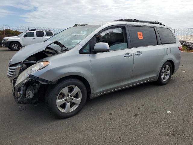 TOYOTA SIENNA LE 2017 5tdkz3dc1hs896452