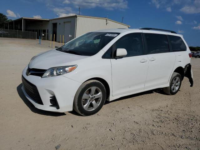 TOYOTA SIENNA LE 2018 5tdkz3dc1js911005