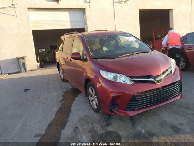 TOYOTA SIENNA 2018 5tdkz3dc1js928158